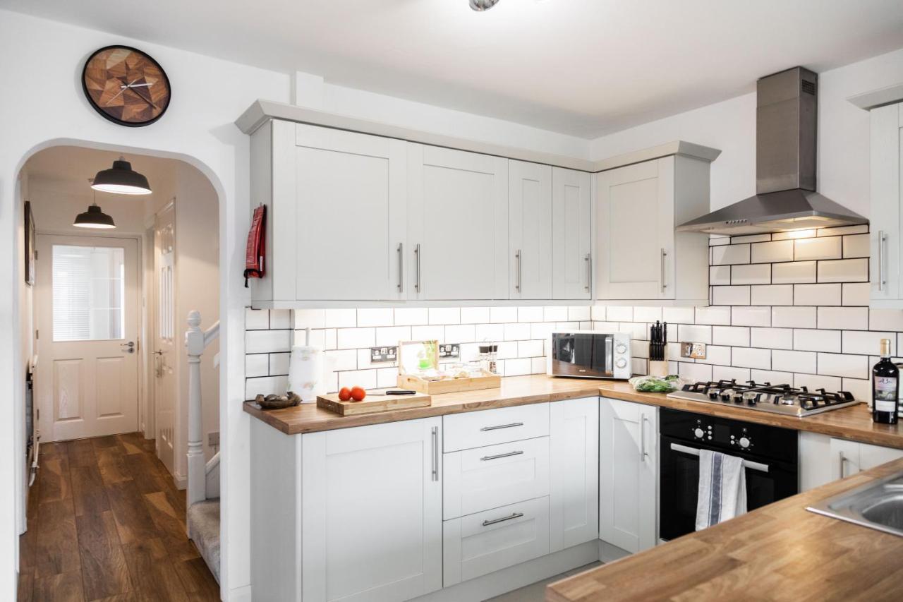 Maunsell House - Lovely Central Home Near Designer Outlets & Town With Parking Ashford  Ngoại thất bức ảnh