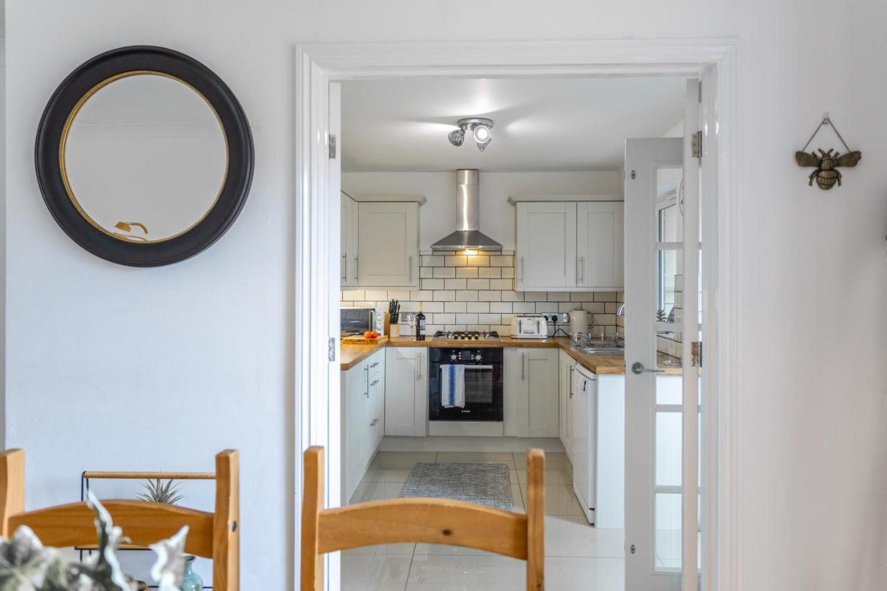 Maunsell House - Lovely Central Home Near Designer Outlets & Town With Parking Ashford  Ngoại thất bức ảnh