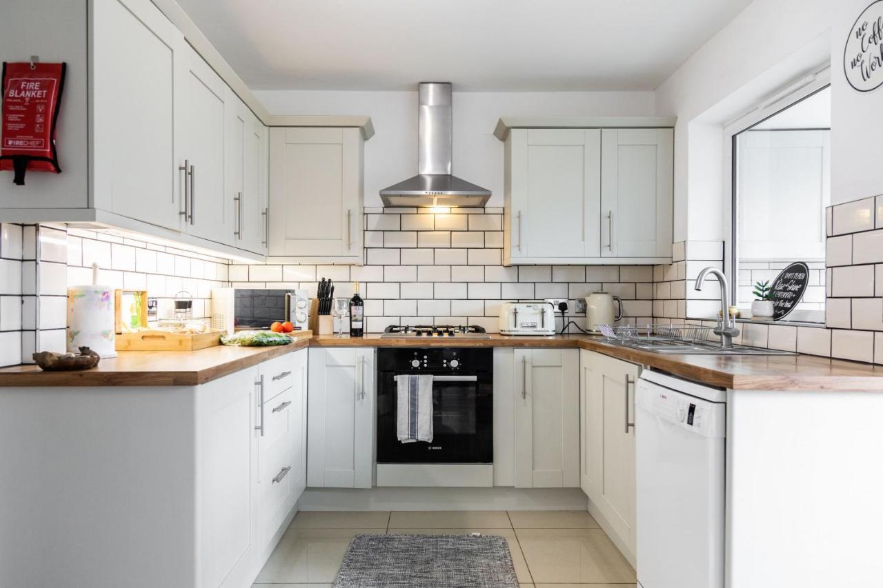 Maunsell House - Lovely Central Home Near Designer Outlets & Town With Parking Ashford  Ngoại thất bức ảnh